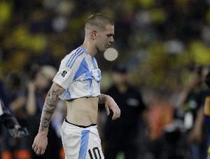 马斯坦托诺：梅西是在场上能拥有的最好“教练”，和他踢球很容易