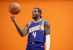 太阳解说员：球队的目标是让杰伦-格林和马威在揭幕战上演首秀