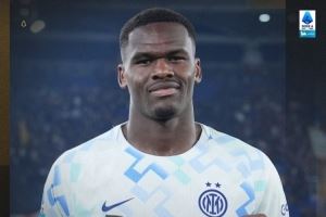 博尼：我要感谢教练和队友们的功劳，我们是国米必须走到最后