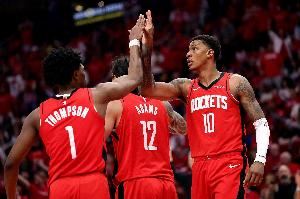 媒体人：火箭大阵容还得继续试验下去 狄龙要是还在就好了